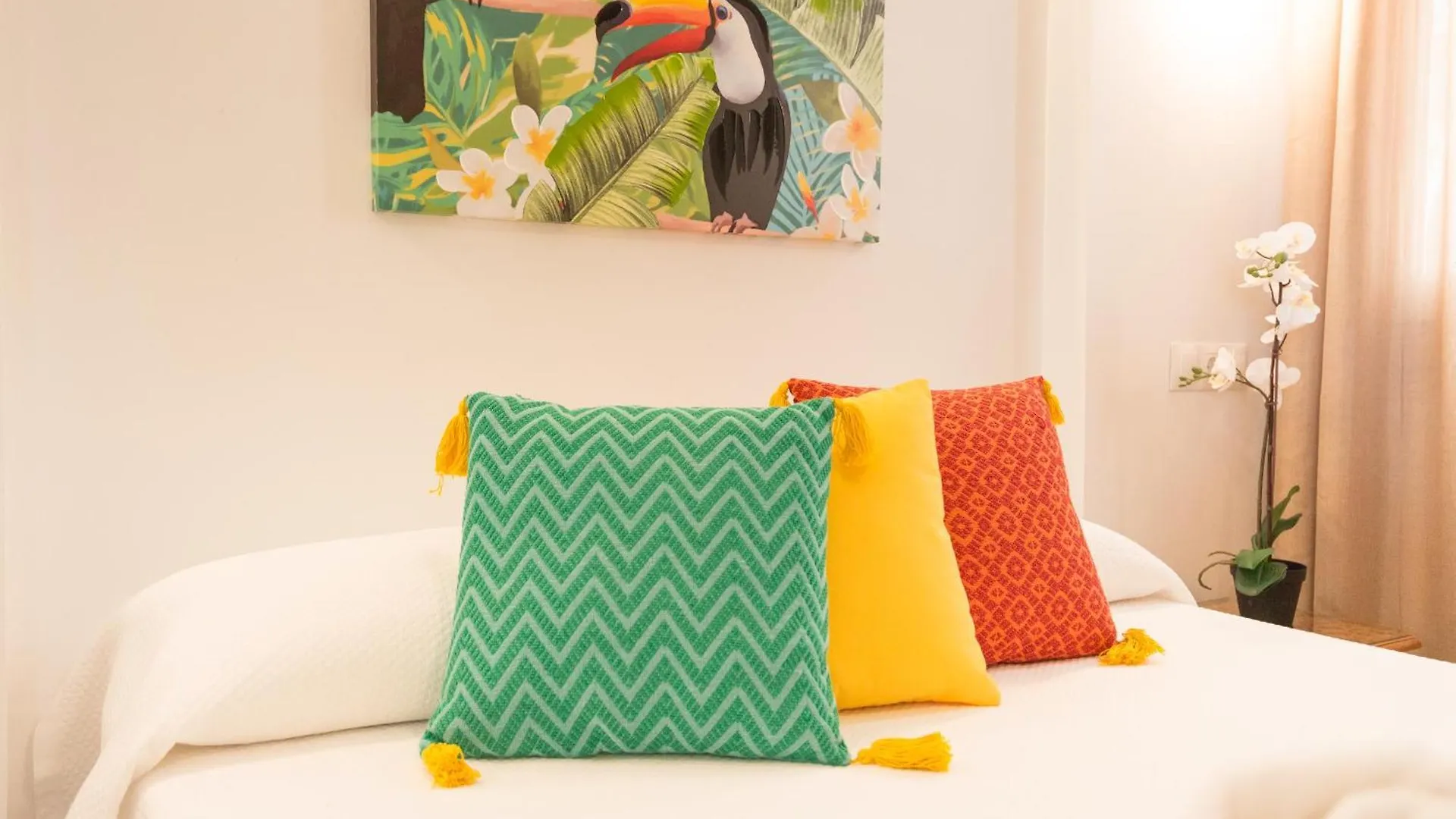 Saturnodream-4 Min To The Beach-Seasonal Pool Torremolinos Apartment