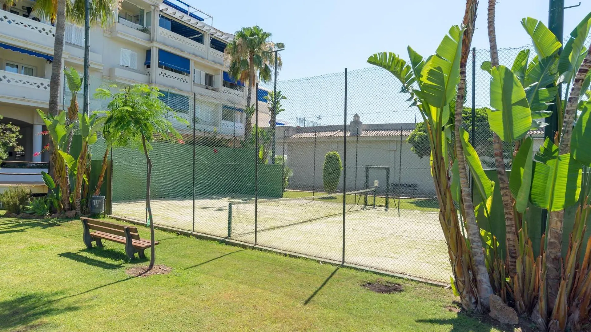 Apartment Saturnodream-4 Min To The Beach-Seasonal Pool Torremolinos Spain