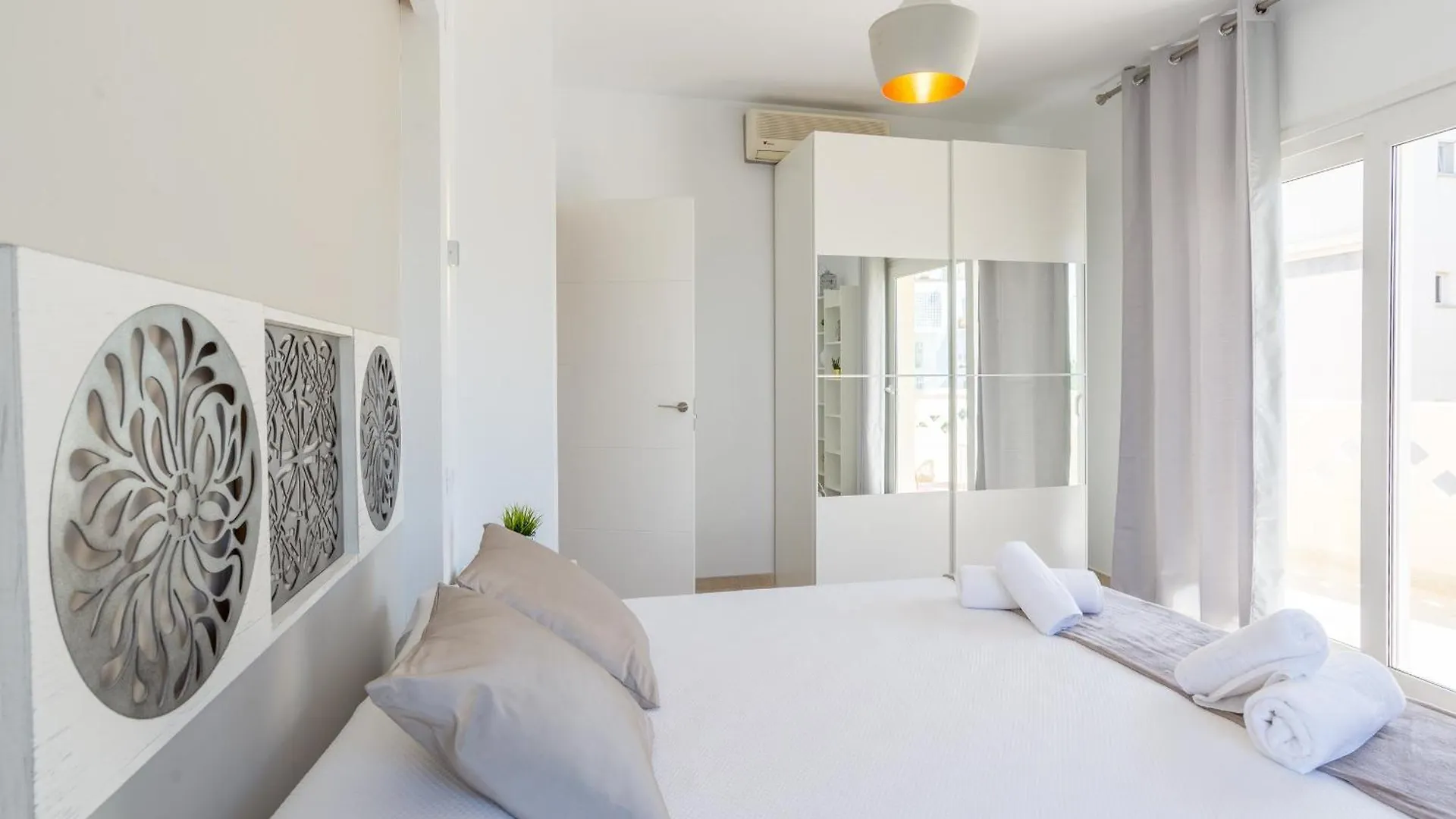 Saturnodream-4 Min To The Beach-Seasonal Pool Torremolinos 0*,  Spain