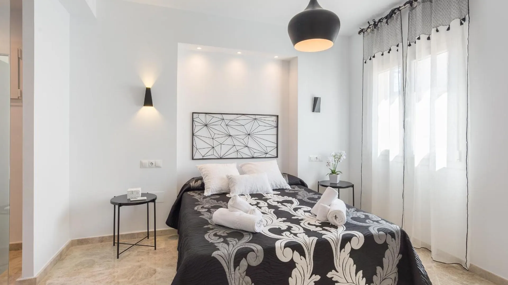 Saturnodream-4 Min To The Beach-Seasonal Pool Torremolinos