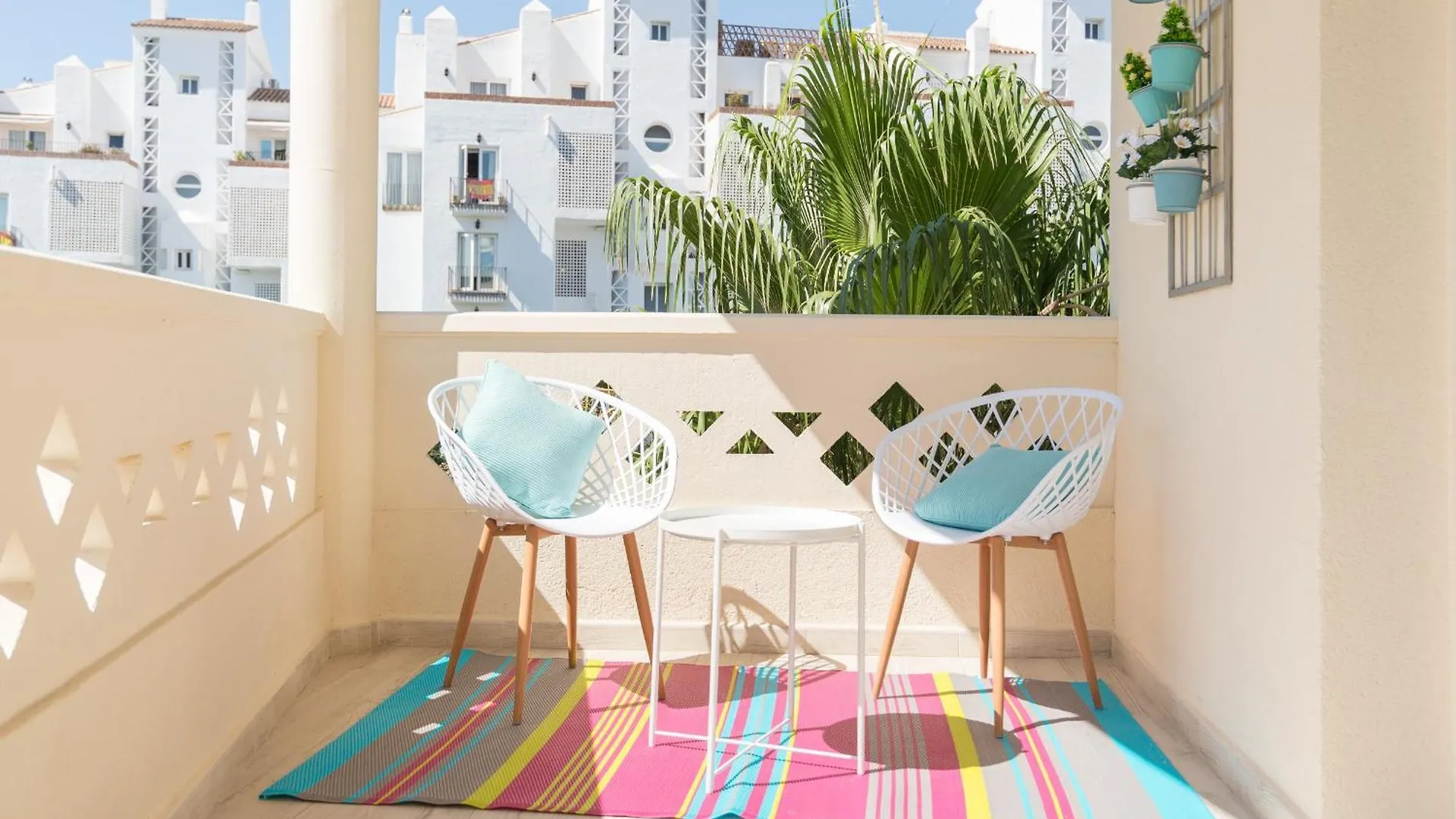 Saturnodream-4 Min To The Beach-Seasonal Pool Torremolinos Apartment